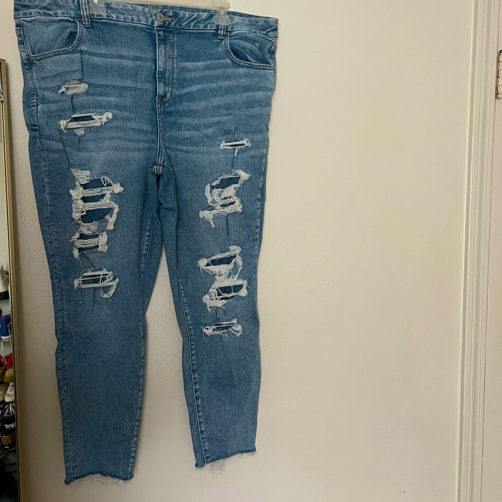 Ripped Skinny Jeans